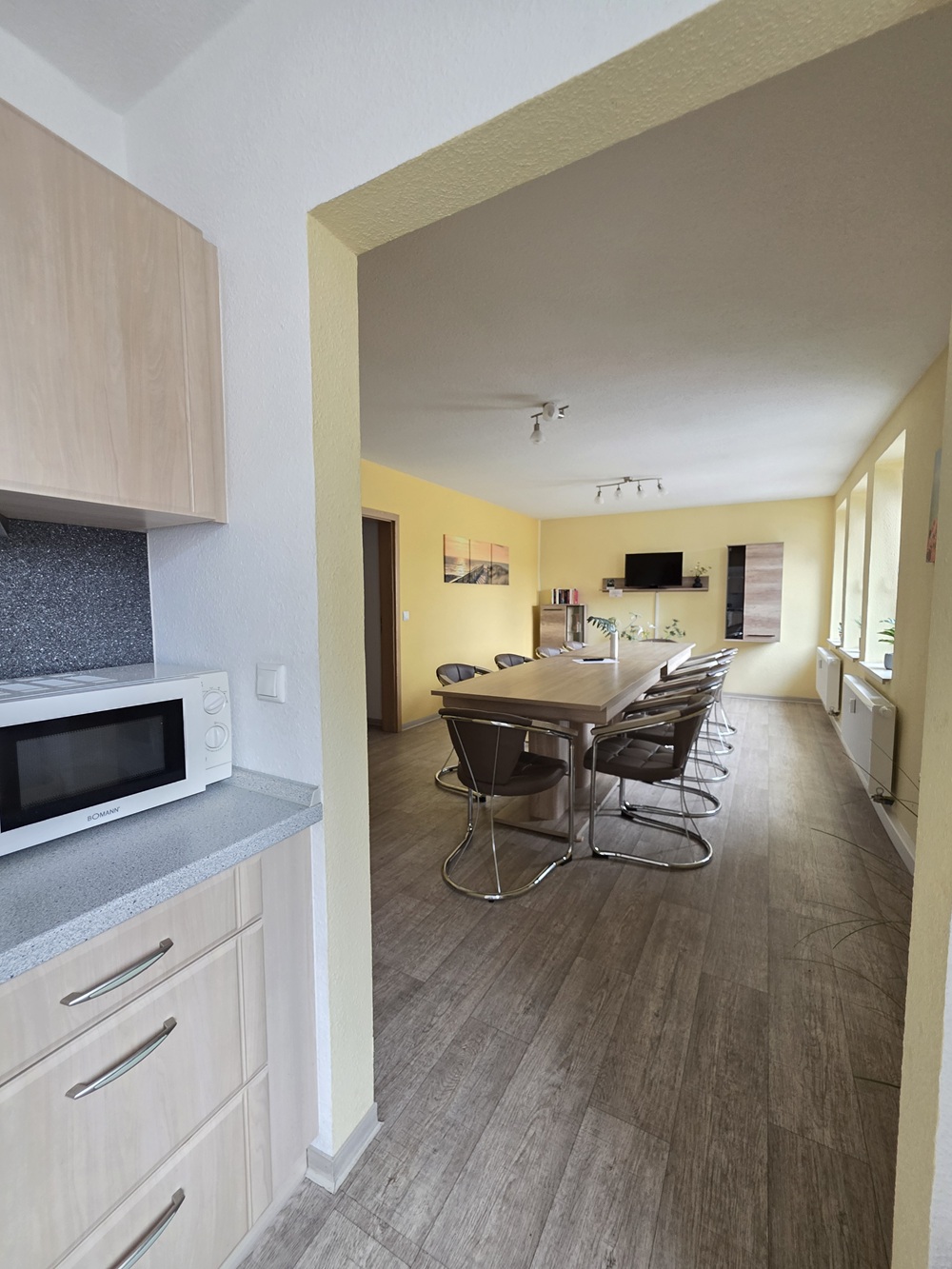 images/Unterkünfte/Gastehaus%20Katz/Neue%20Bilder%20Gstehaus%20Katze/20260630_132400.jpg#joomlaImage://local-images/Unterkünfte/Gastehaus Katz/Neue Bilder Gstehaus Katze/20260630_132400.jpg?width=1000&height=1333